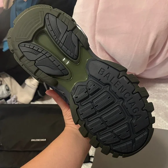 Balenciaga Olive and Navy Sneakers - Picture 3 of 7